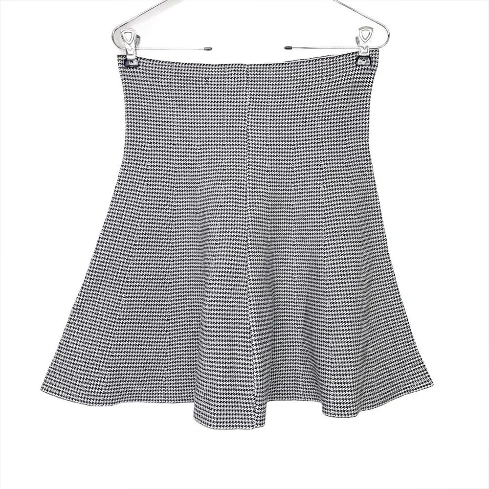 Stitch Fix l Papermoon Houndstooth Print Skirt, L